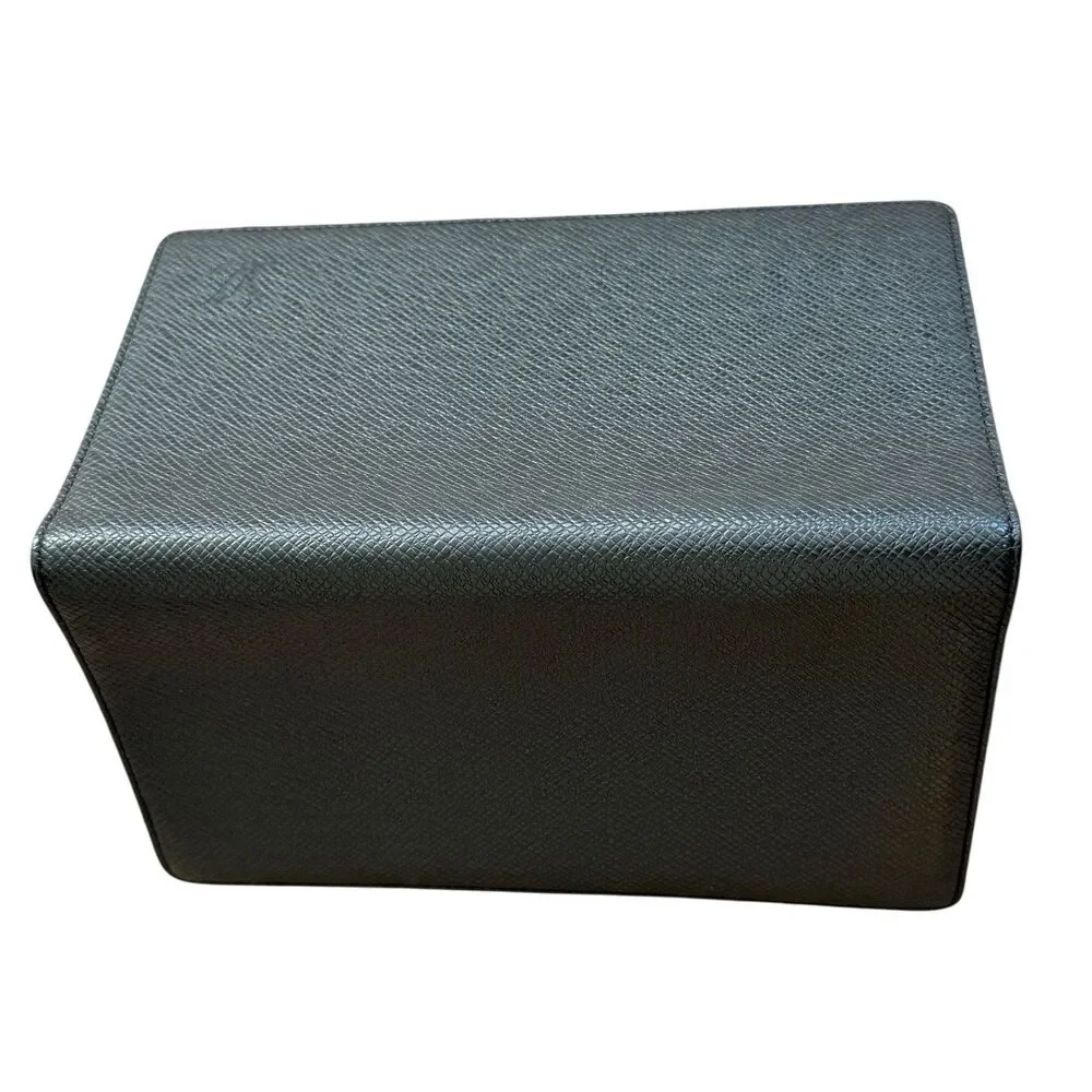 Louis Vuitton Black Taiga Leather Large Long Wallet Passport Card Holder